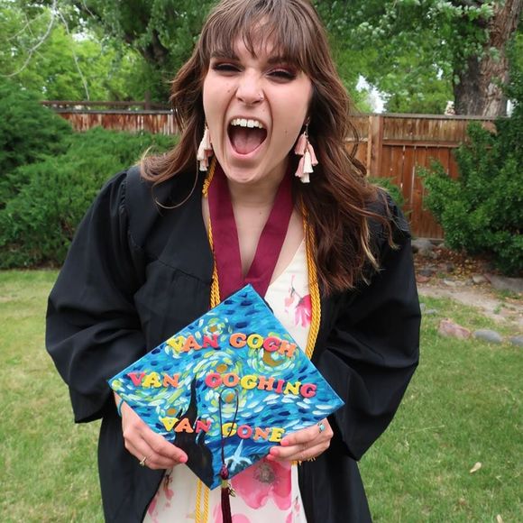 Meet your Posher, Michaela - Picture 1 of 1